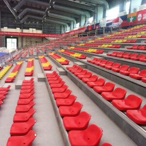 Retractable seating