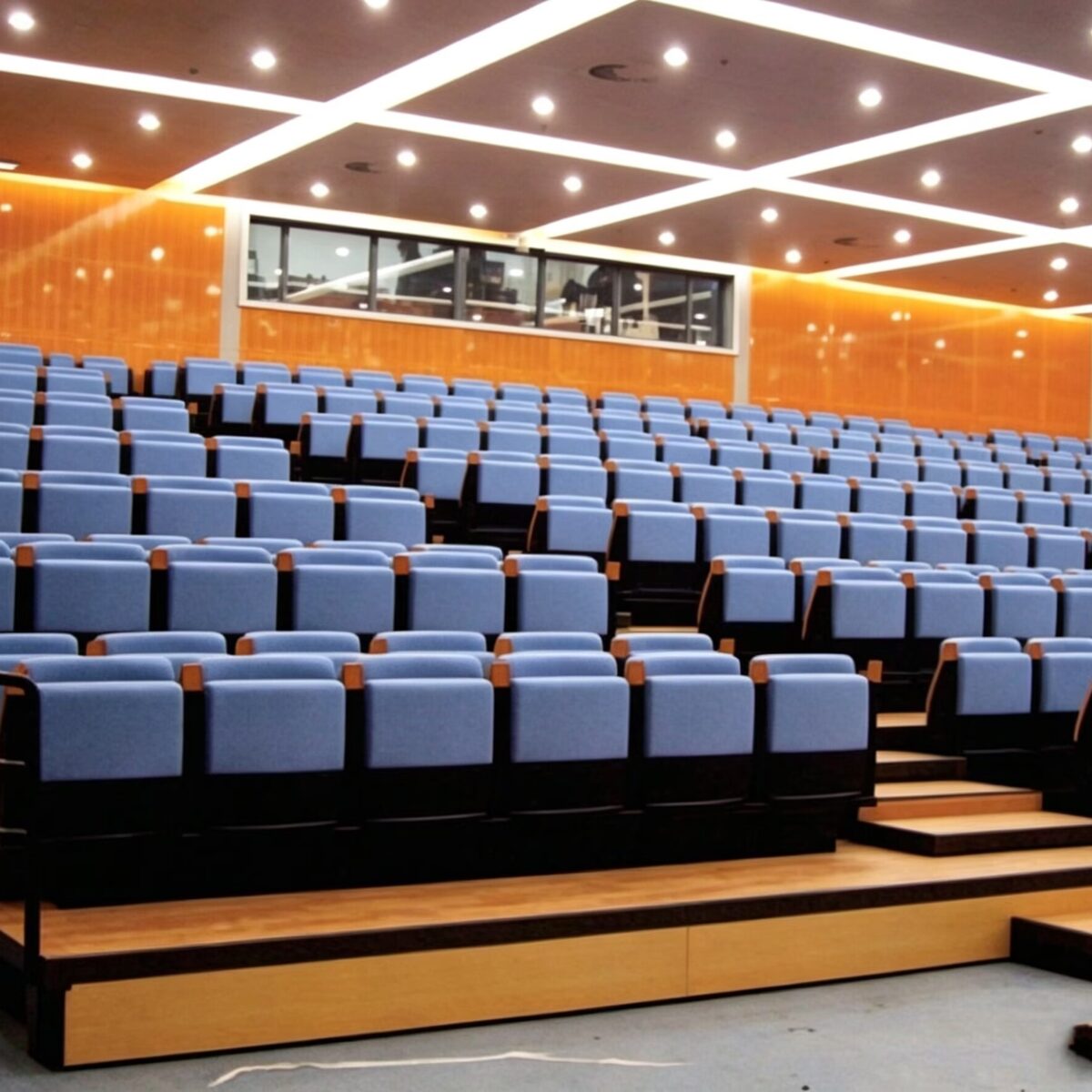 JY-768 Indoor  Telescopic/retractable Bleacher