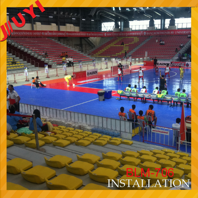 Retractable seating - Image 3